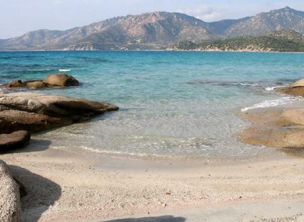 Sul Mare Sardegna Villa Mercedes Villasimius Esterno foto